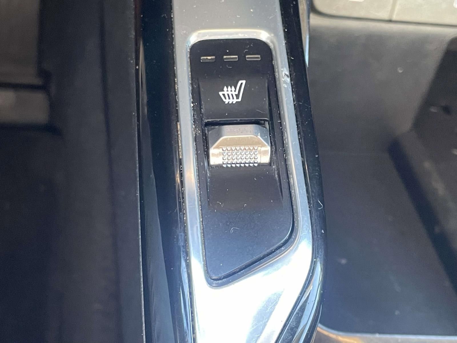 Used 2023 Kia Sorento SX image 22