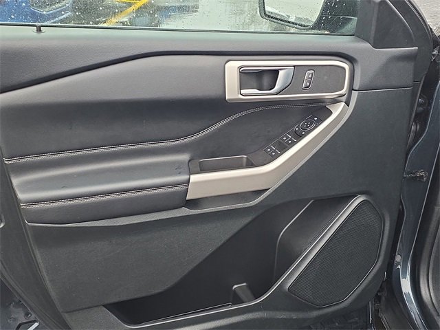 Certified 2024 Ford Explorer XLT image 11