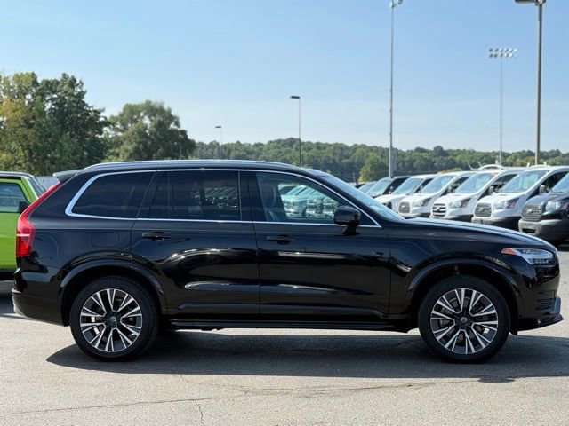 Used 2022 Volvo XC90 T6 Momentum w/ Climate Package image 10