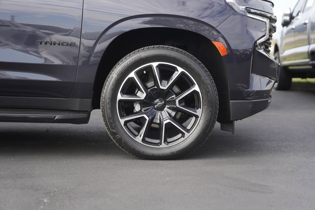 Used 2022 Chevrolet Tahoe RST w/ Sport Performance Package image 4