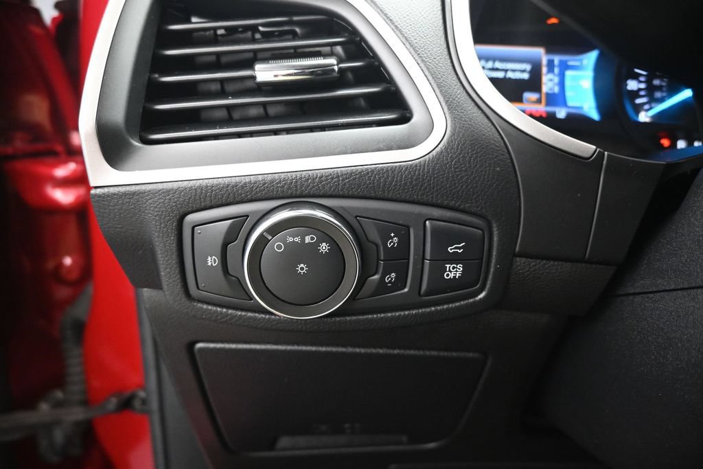 Certified 2020 Ford Edge SEL w/ Convenience Package FWD image 19