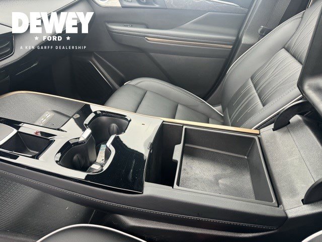 Used 2025 Buick Enclave Avenir w/ Trailering Package, 5000 lbs. image 24