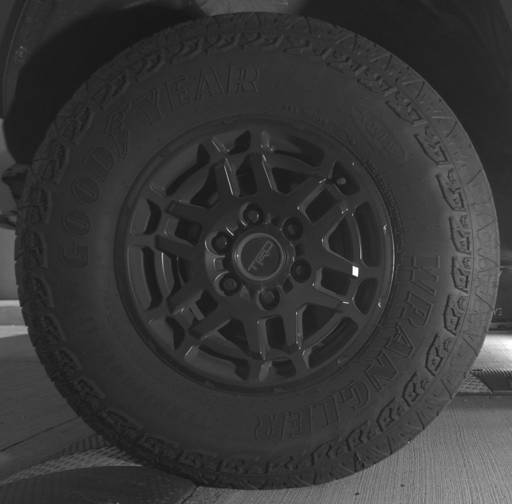 Used 2022 Toyota Tacoma TRD Pro AWD/4WD image 13