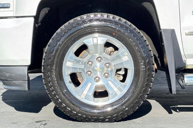 Used 2017 Chevrolet Silverado 1500 LTZ Z71 w/ LTZ Plus Package image 30