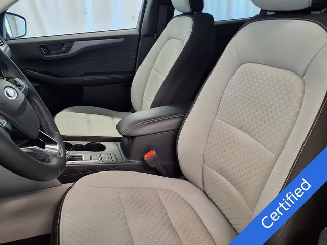 Certified 2023 Ford Escape Active AWD/4WD image 3