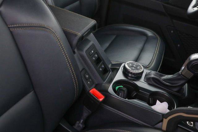 Certified 2025 Ford Bronco Badlands AWD/4WD image 30