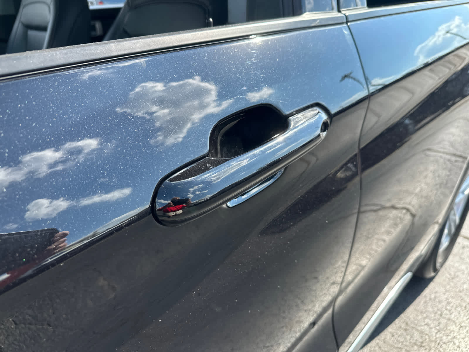 Certified 2022 Ford Explorer XLT w/ Equipment Group 202A image 13