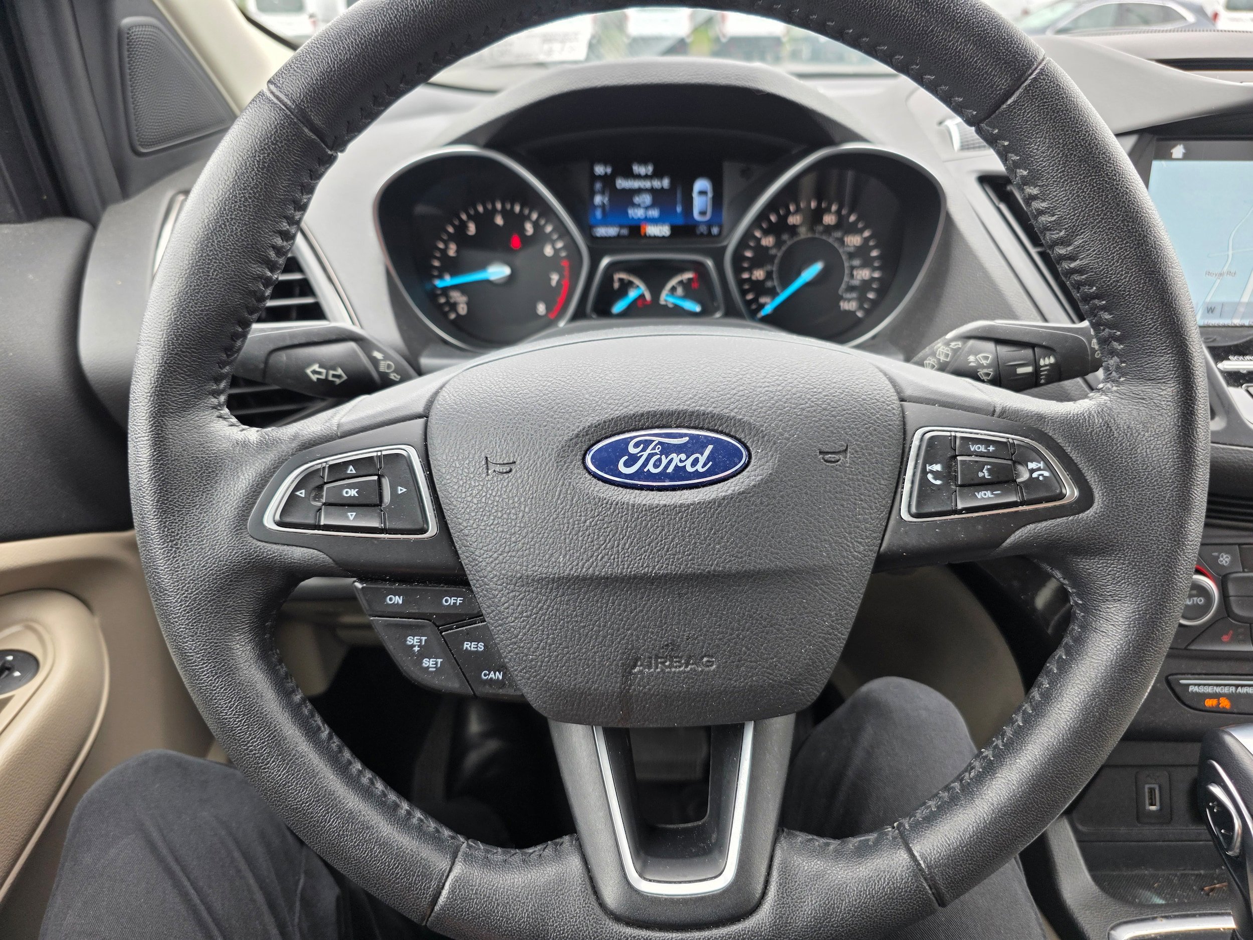 Certified 2018 Ford Escape Titanium AWD/4WD image 14