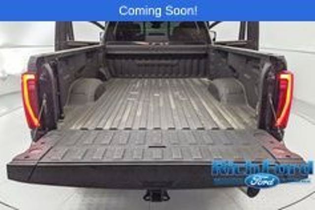 Used 2024 GMC Sierra 2500 Denali w/ Denali Reserve Package AWD/4WD image 20