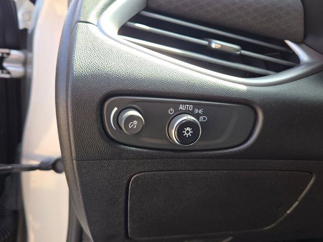 Used 2022 Chevrolet Malibu LS image 19