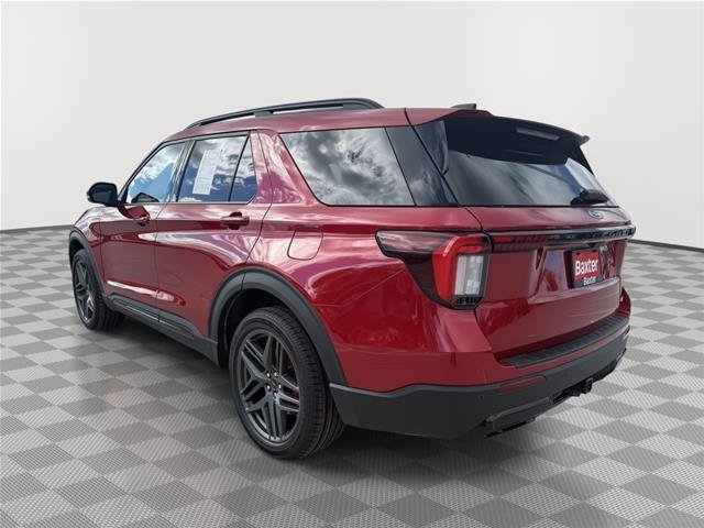 Certified 2025 Ford Explorer ST-Line w/ Premium Package AWD/4WD image 7