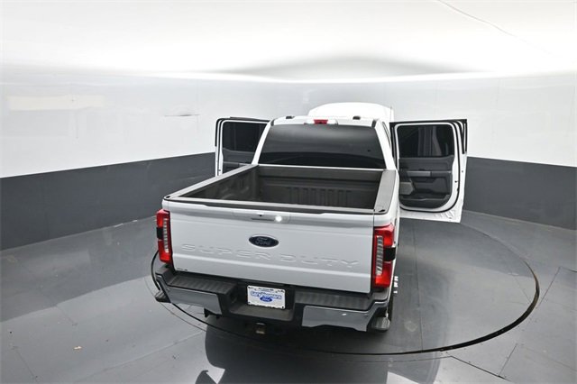 Certified 2025 Ford F350 Lariat image 34