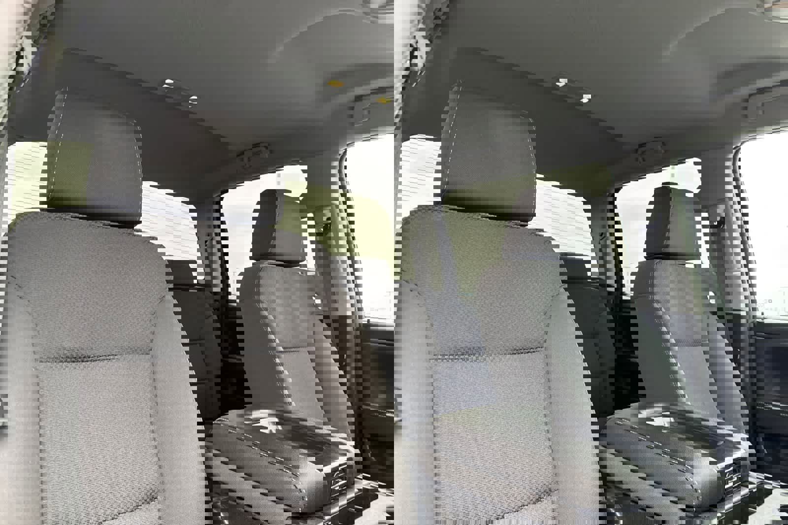 Used 2018 Chevrolet Silverado 1500 LT w/ All Star Edition image 16