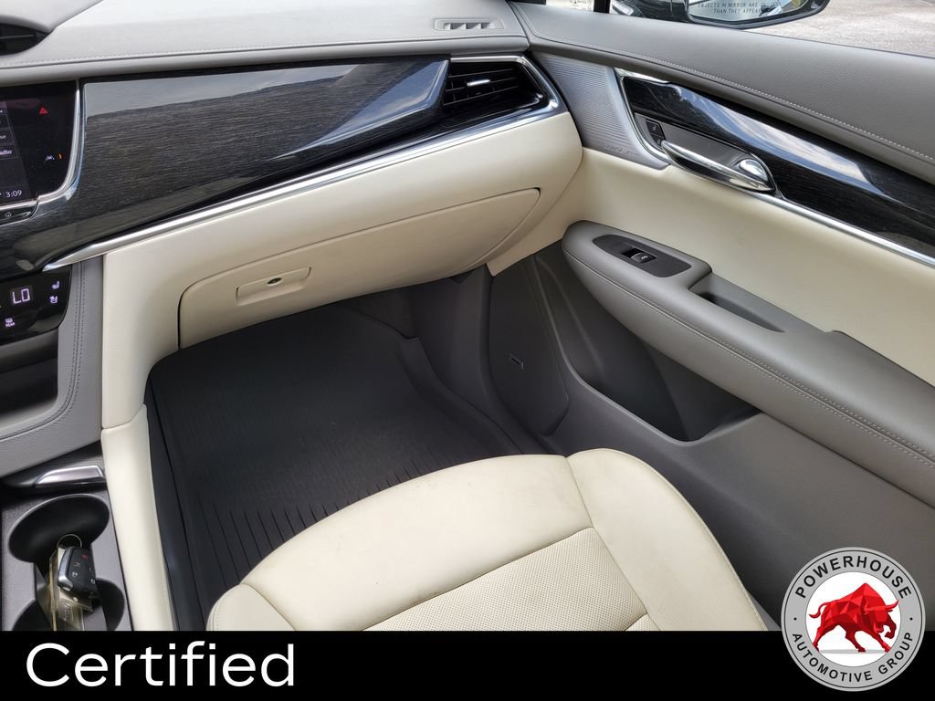 Used 2020 Cadillac XT6 Premium Luxury AWD/4WD image 22