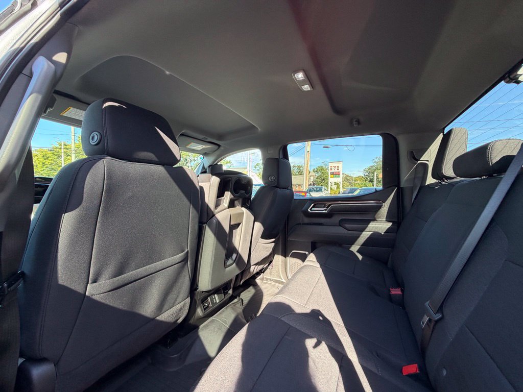 Used 2025 Chevrolet Silverado 1500 RST AWD/4WD image 12