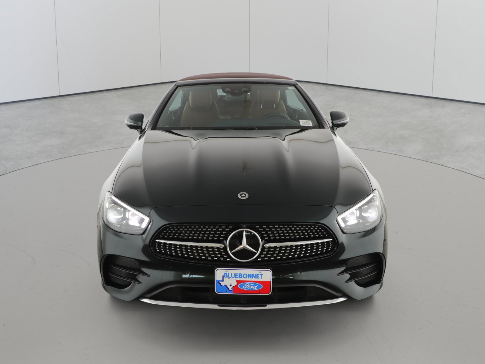 Used 2022 Mercedes-Benz E 450 Cabriolet image 3