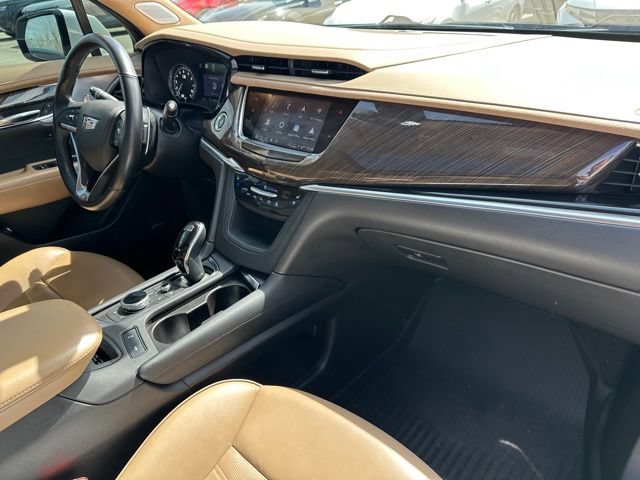 Used 2024 Cadillac XT6 Sport w/ LPO, Onyx Lite Package AWD/4WD image 9