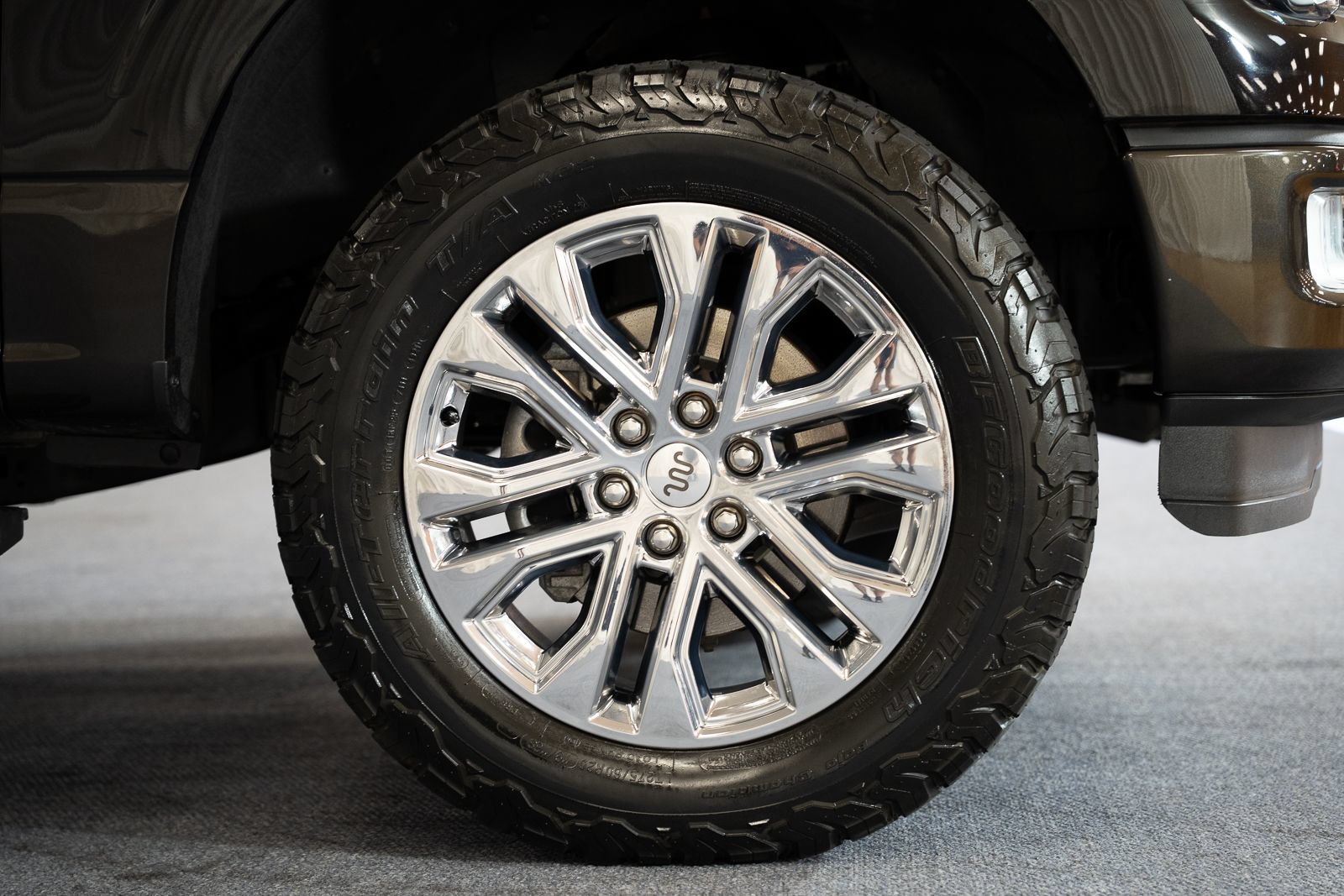 Certified 2024 Ford F150 King Ranch AWD/4WD image 25
