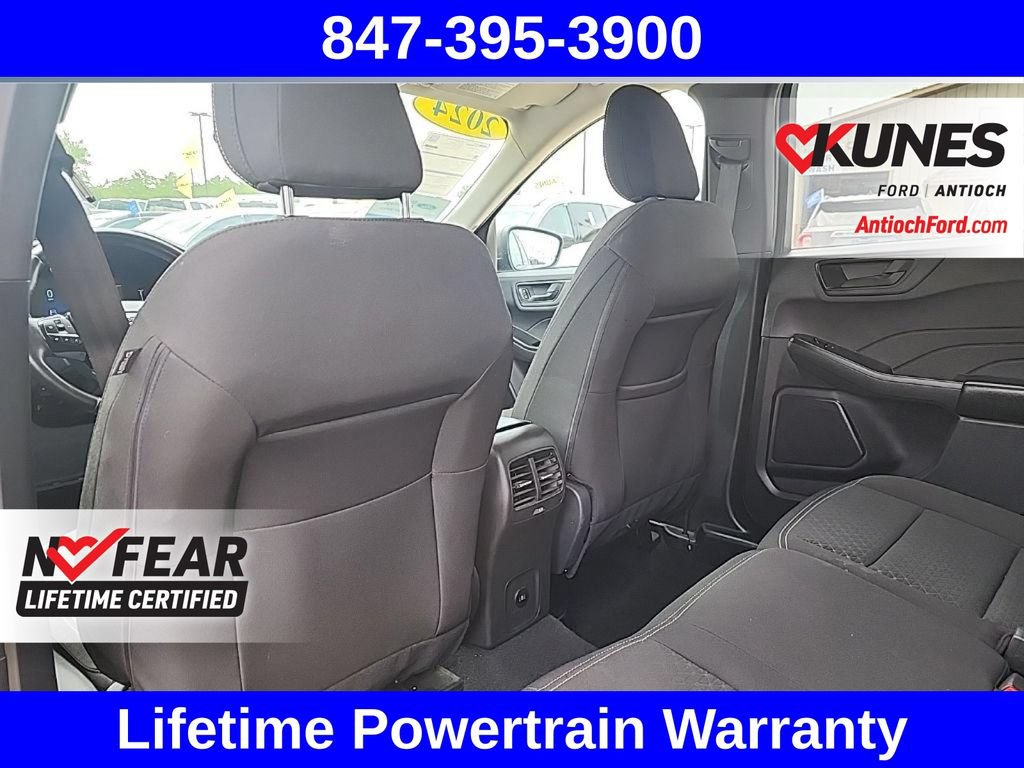 Certified 2024 Ford Escape Active AWD/4WD image 40