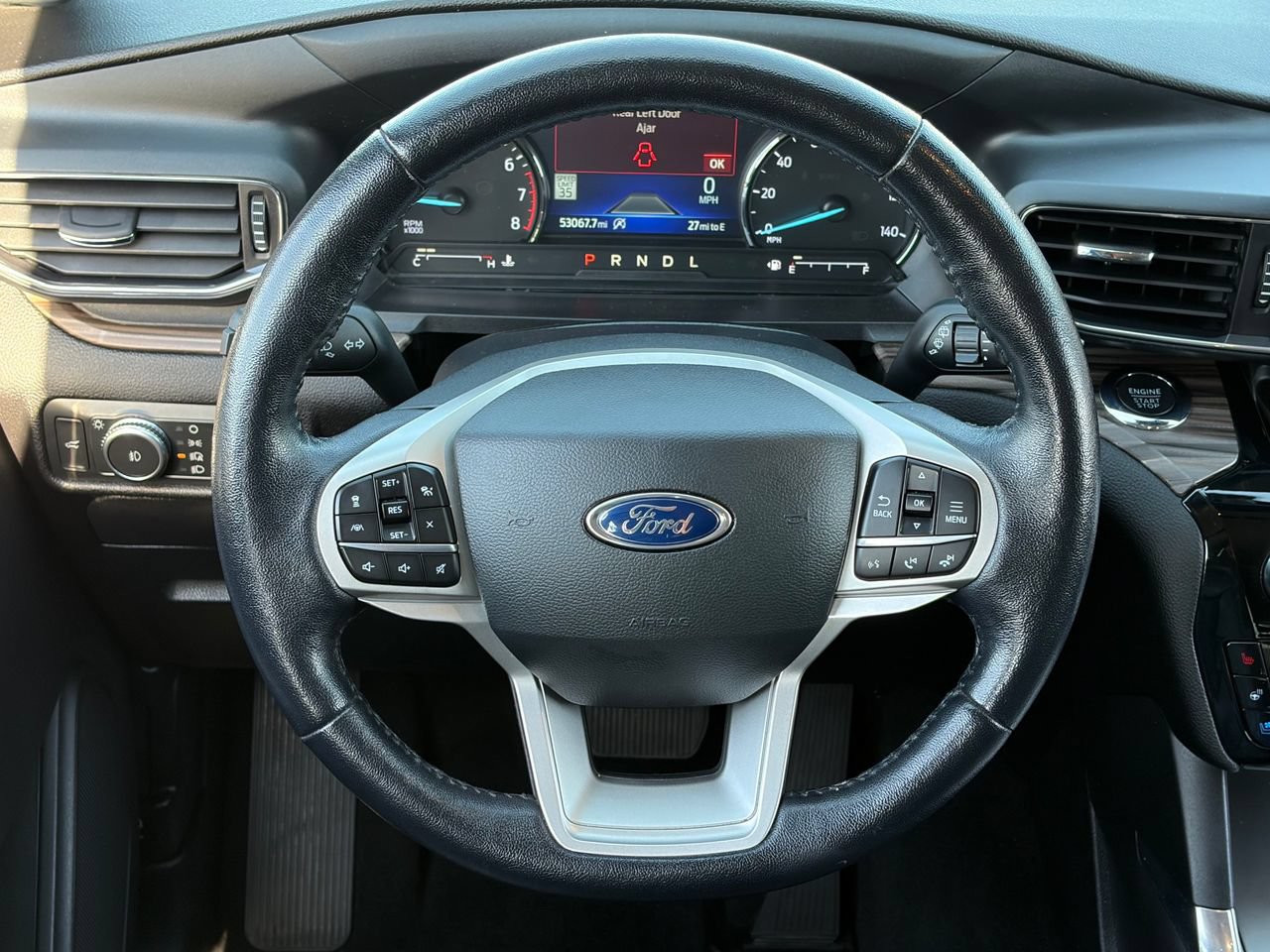 Certified 2022 Ford Explorer Limited w/ Equipment Group 301A AWD/4WD image 19