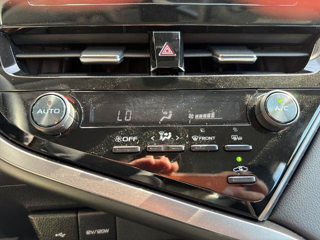 Used 2024 Toyota Camry SE FWD image 24