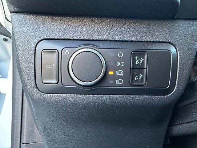 Certified 2022 Ford Escape SE w/ SE Sport Appearance Package image 25