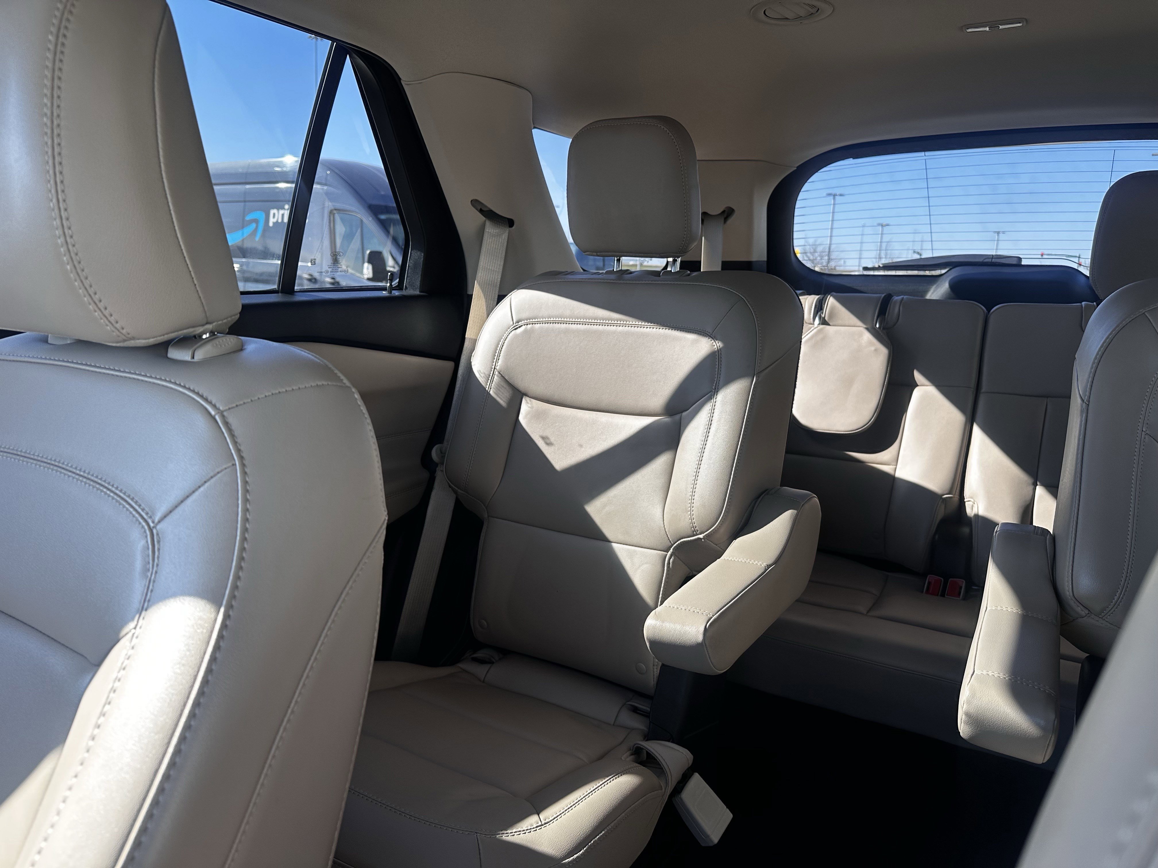 Certified 2023 Ford Explorer XLT w/ Equipment Group 202A AWD/4WD image 12