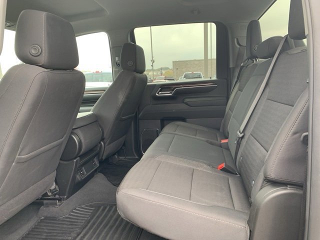 Used 2024 Chevrolet Silverado 2500 LT image 16