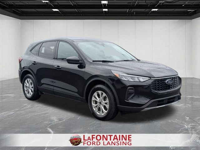 Certified 2025 Ford Escape Active AWD/4WD image 7
