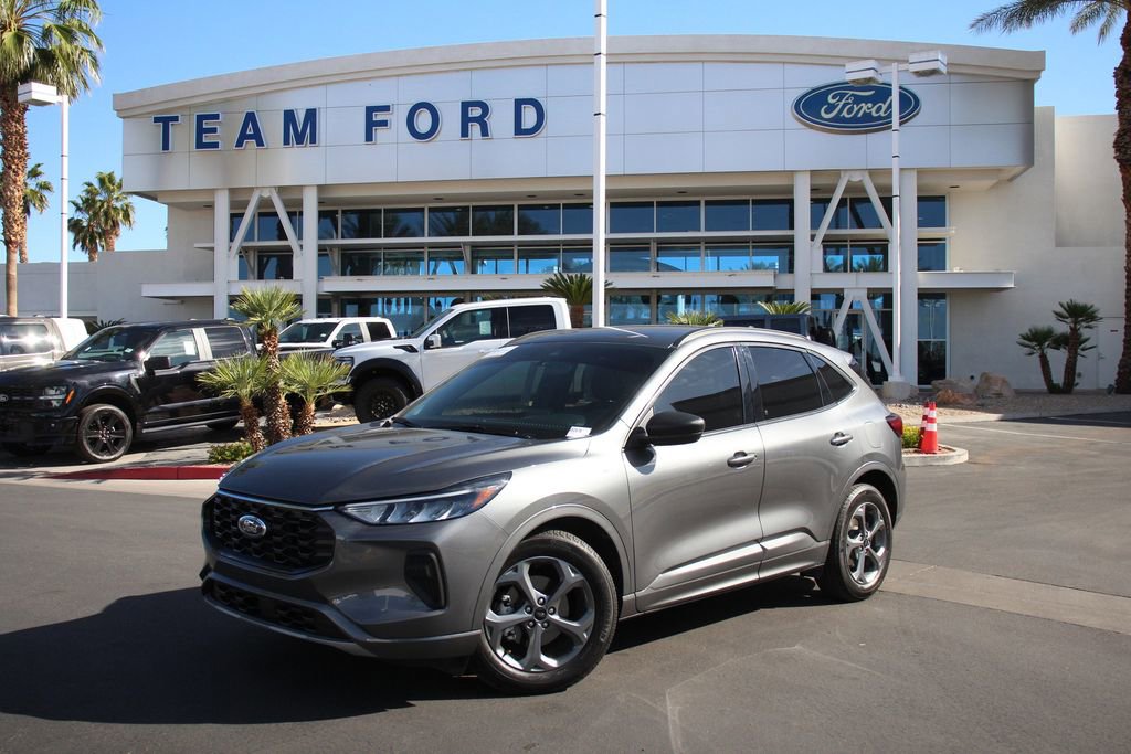 Certified 2023 Ford Escape ST-Line w/ Equipment Group 301A FWD image 2