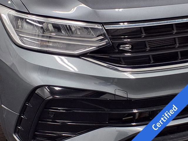 Used 2024 Volkswagen Tiguan SE R-Line AWD/4WD image 29