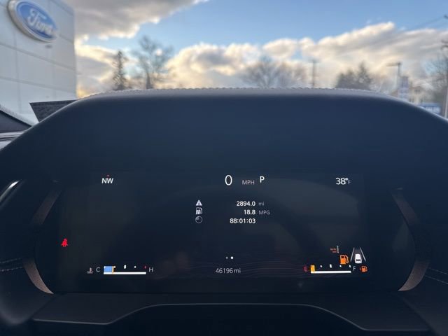 Used 2022 Jeep Grand Cherokee Overland w/ Luxury Tech Group IV image 23