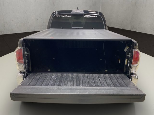 Used 2023 Toyota Tacoma TRD Off-Road AWD/4WD image 23