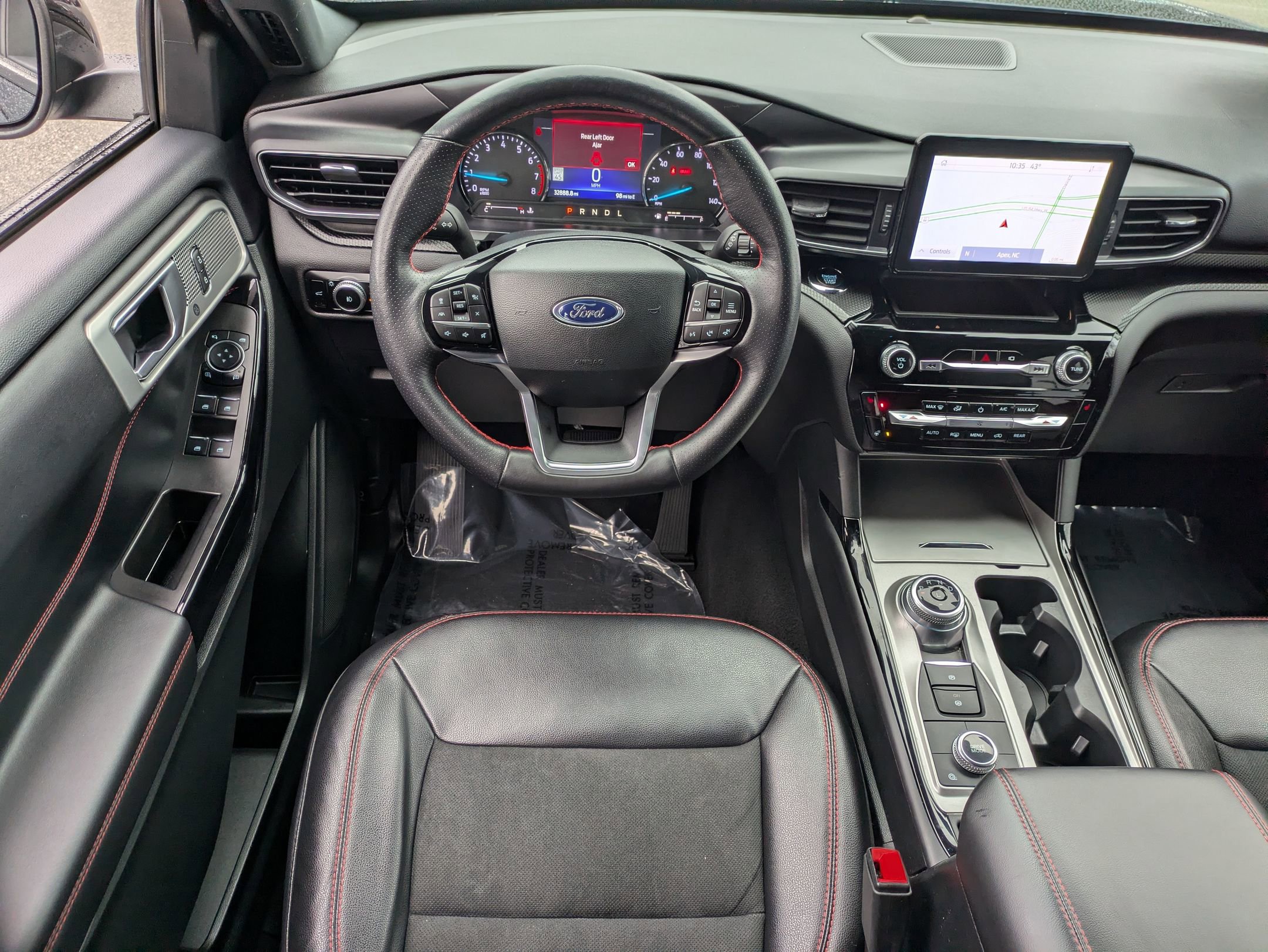 Certified 2023 Ford Explorer ST-Line image 33