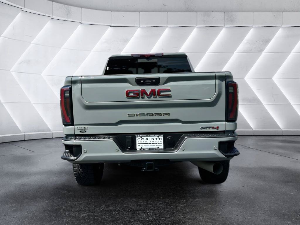 Used 2024 GMC Sierra 2500 AT4 w/ AT4 Premium Plus Package AWD/4WD image 6