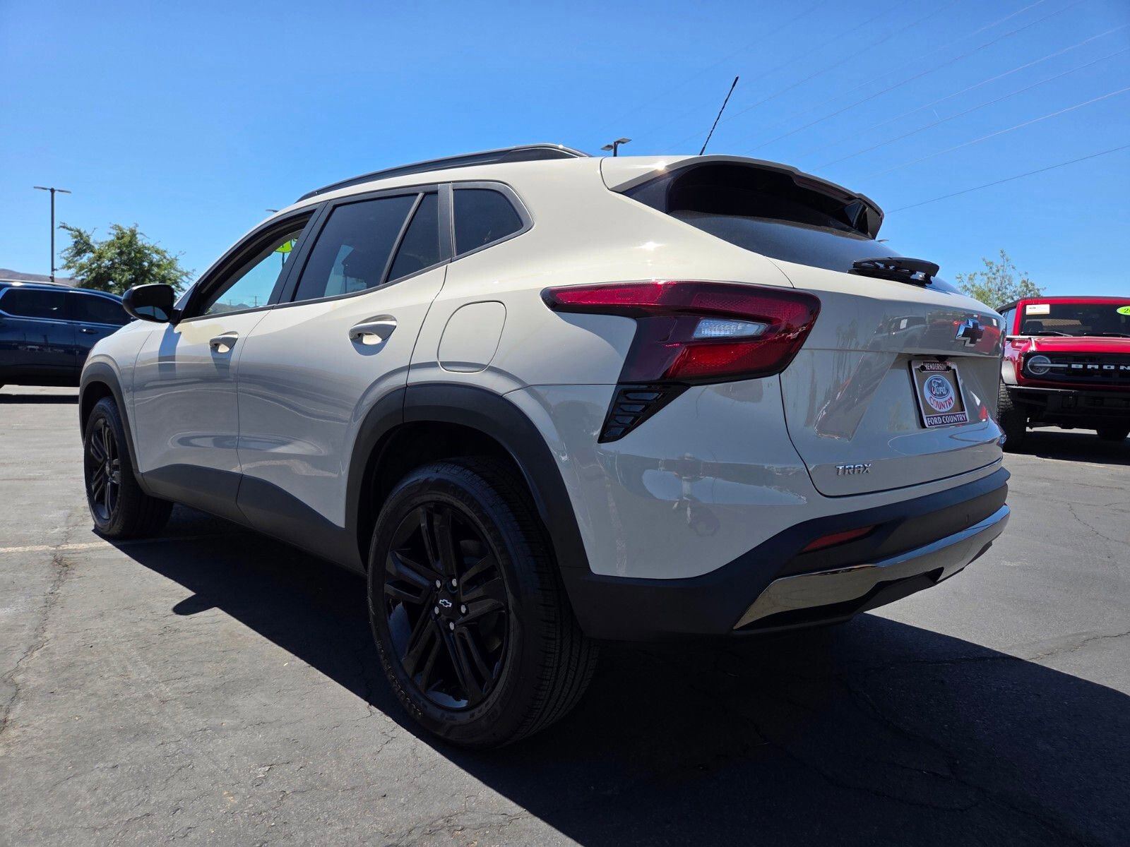 Used 2026 Chevrolet Trax ACTIV w/ Driver Confidence Package FWD image 3