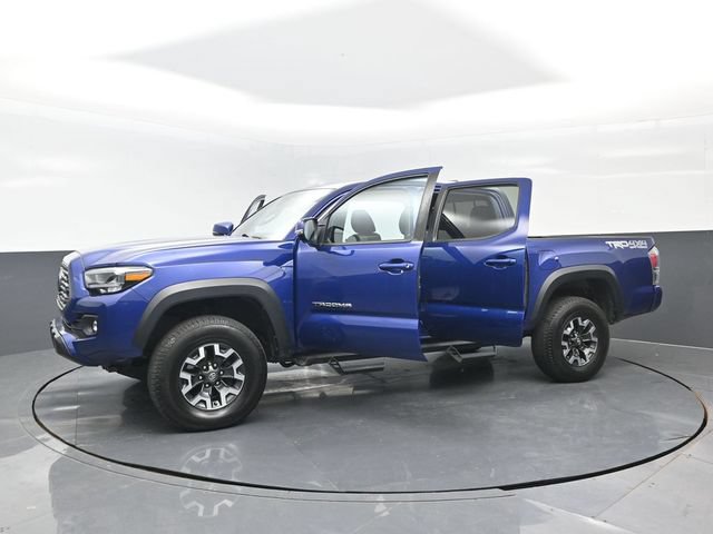 Used 2022 Toyota Tacoma TRD Off-Road w/ TRD Premium Off Road Package AWD/4WD image 33