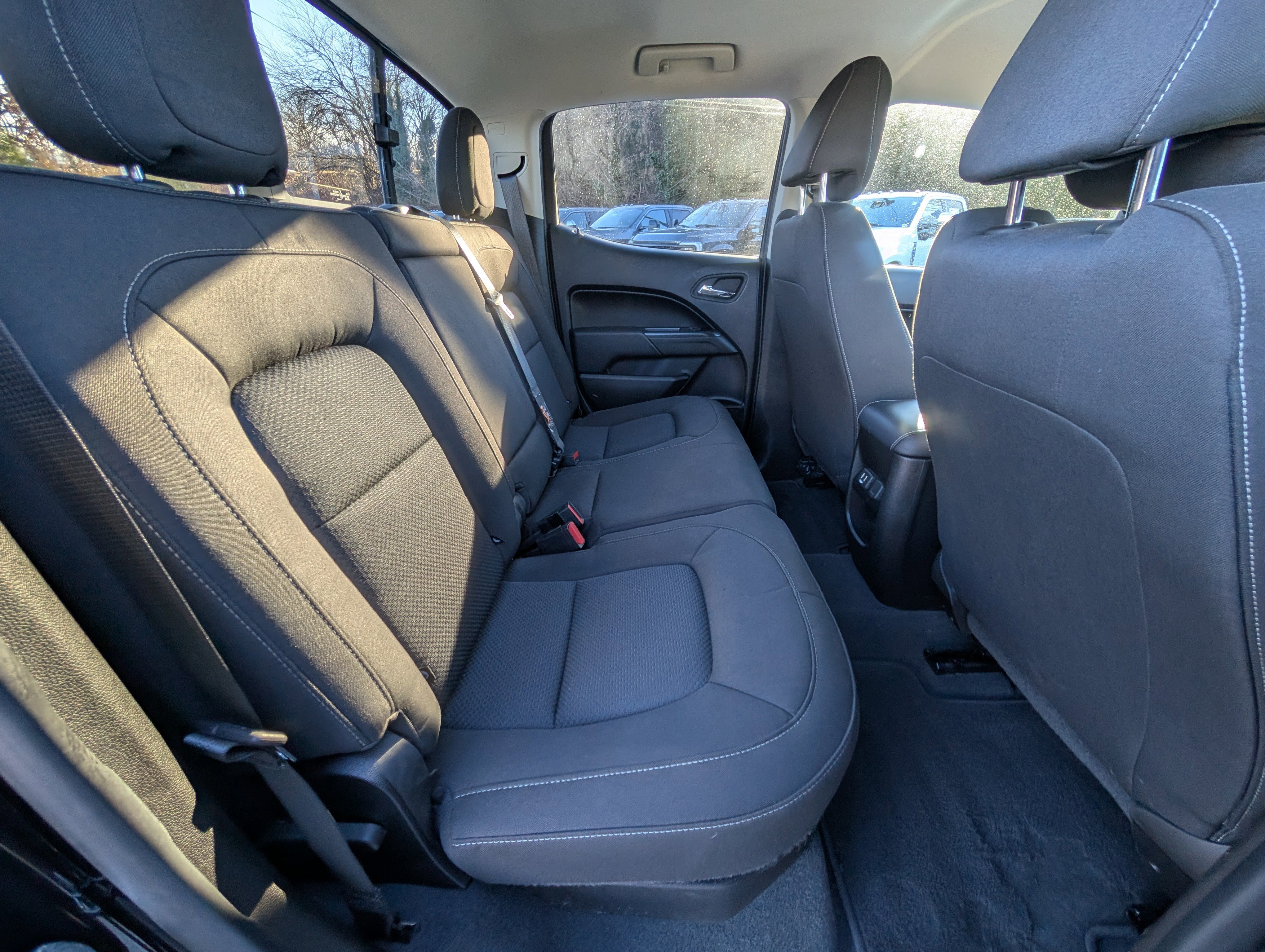 Used 2021 Chevrolet Colorado LT w/ LT Convenience Package image 13