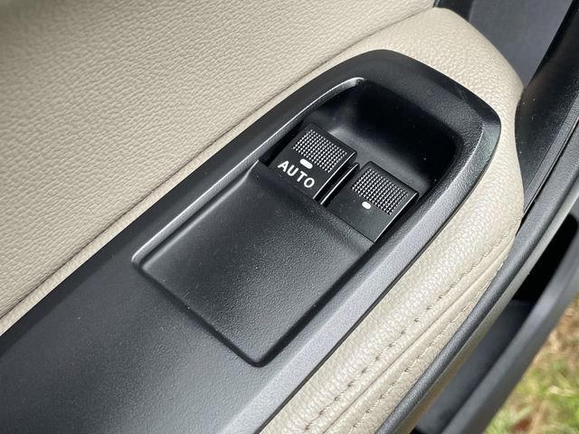 Certified 2019 Ford Ranger Lariat w/ Equipment Group 501A Mid image 17