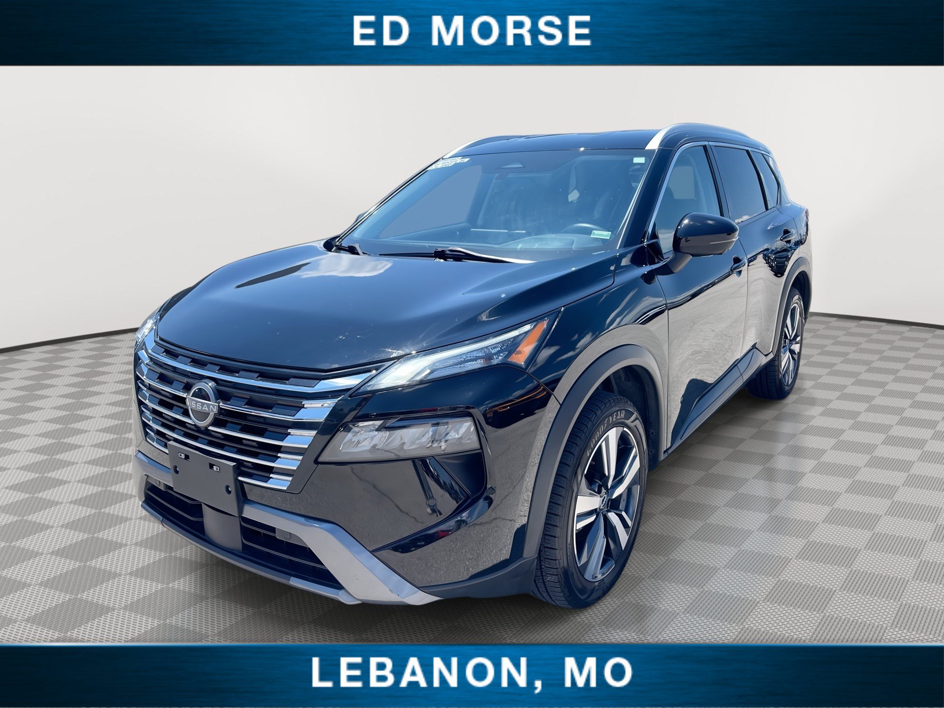 Used 2024 Nissan Rogue SL