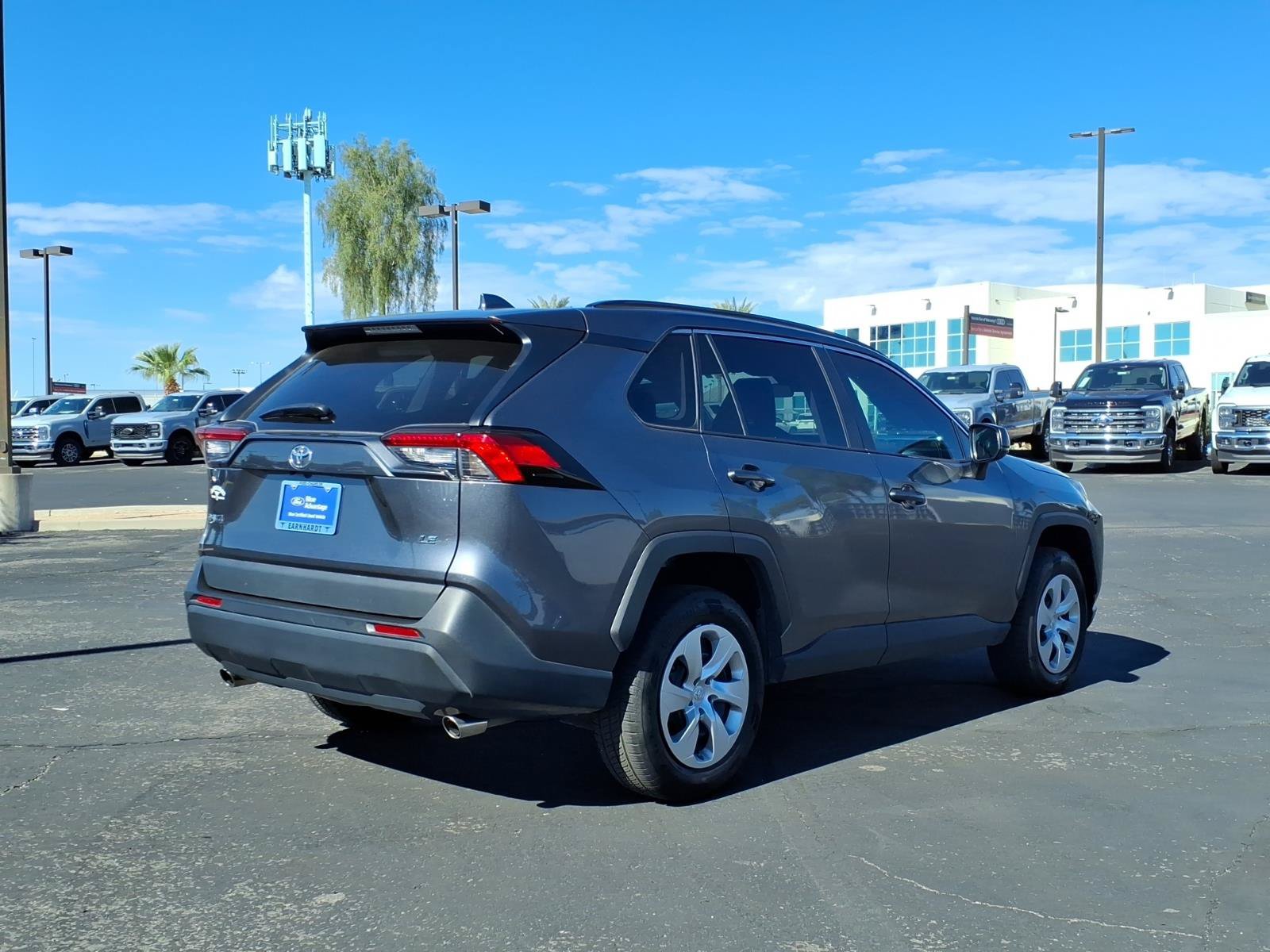 Used 2021 Toyota RAV4 LE w/ Carpet Mat Package (TMS) FWD image 5