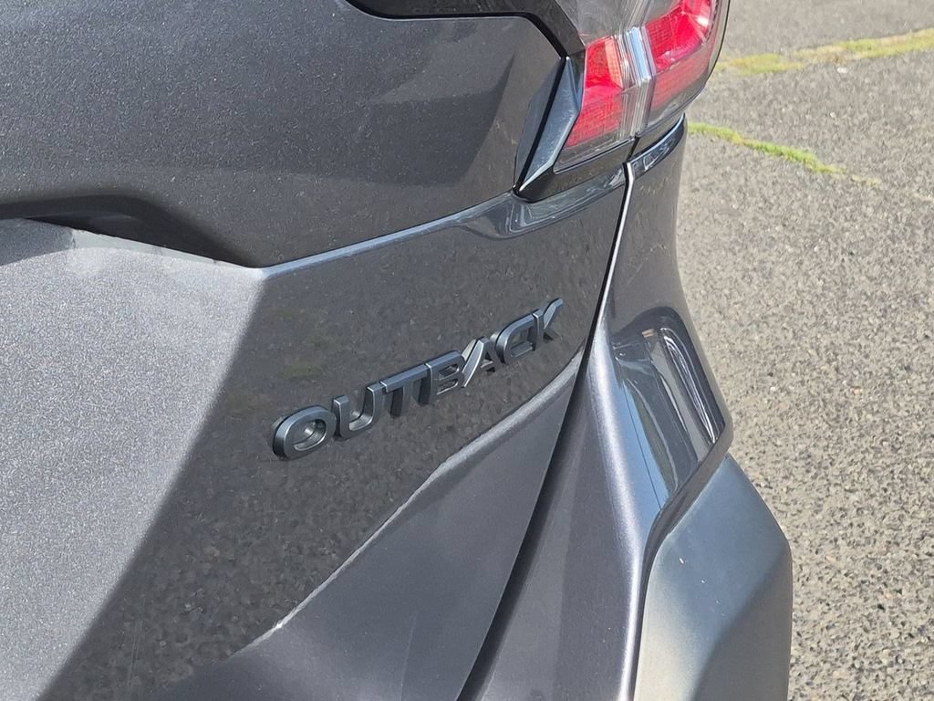 Used 2023 Subaru Outback Onyx Edition AWD/4WD image 26