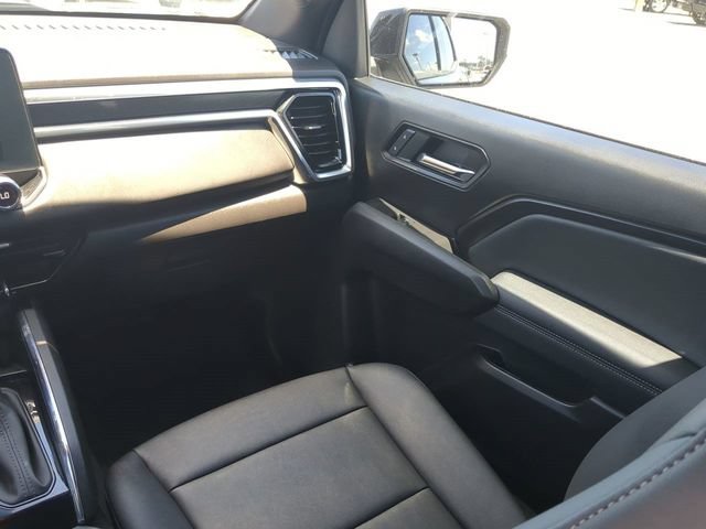 Used 2025 GMC Canyon Elevation w/ Convenience Package RWD image 17