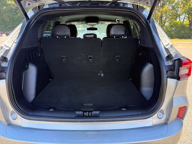 Certified 2023 Ford Escape ST-Line Elite AWD/4WD image 14