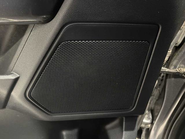 Certified 2022 Ford F150 XLT w/ Equipment Group 302A High image 22