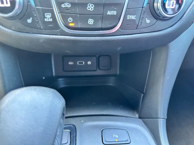 Used 2023 Chevrolet Equinox RS AWD/4WD image 75