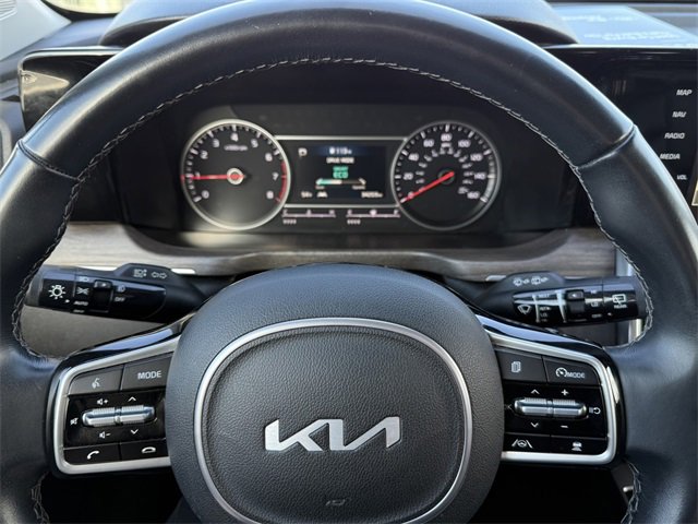 Used 2022 Kia Sorento EX w/ Panoramic Sunroof Package image 22