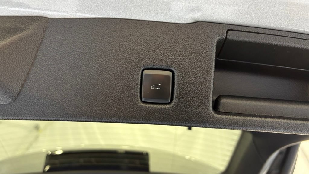 Certified 2024 Ford Escape Active AWD/4WD image 6