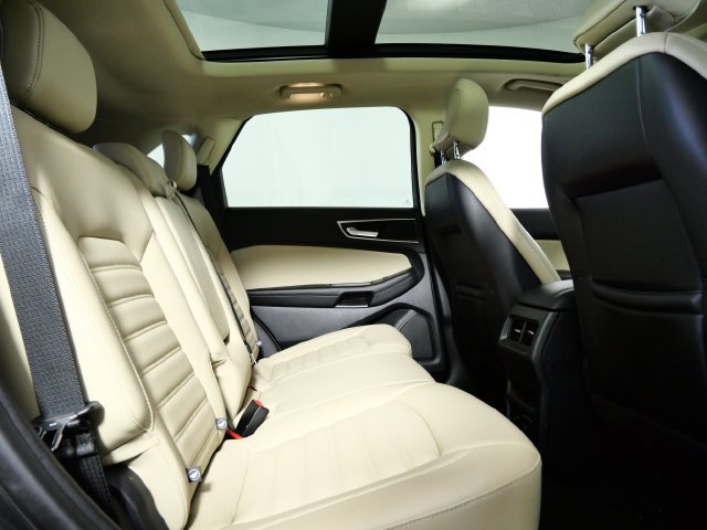 Certified 2024 Ford Edge SEL w/ Convenience Package AWD/4WD image 13