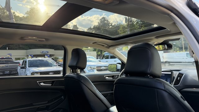 Certified 2023 Ford Edge SEL w/ Convenience Package AWD/4WD image 30